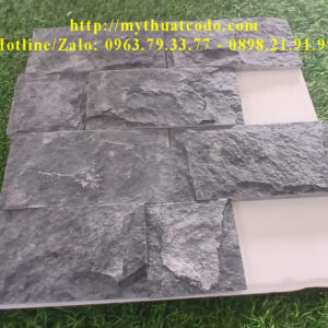 Đá bóc xanh rêu (đá bóc lồi xanh rêu) 10cm x 20cm