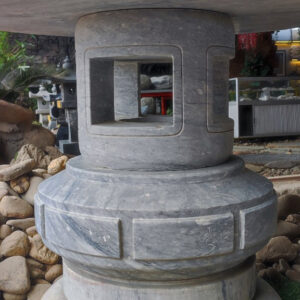 Đèn đá Thanh Hóa - 86cm x 106cm