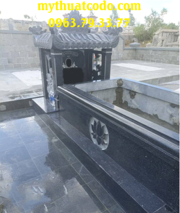 Lăng mộ đá granite đen