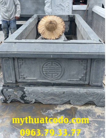 Lăng mộ đá granite đen