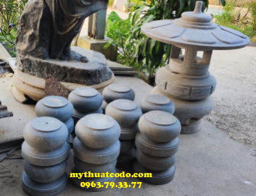 Đế táng đá kê cột nhà rường