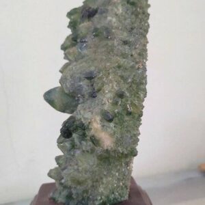 Mỹ Thuật Cố Đô chuyên cung cấp các loại đá thạch anh, đá phong thủy, đá chấn trạch, đá trang trí.